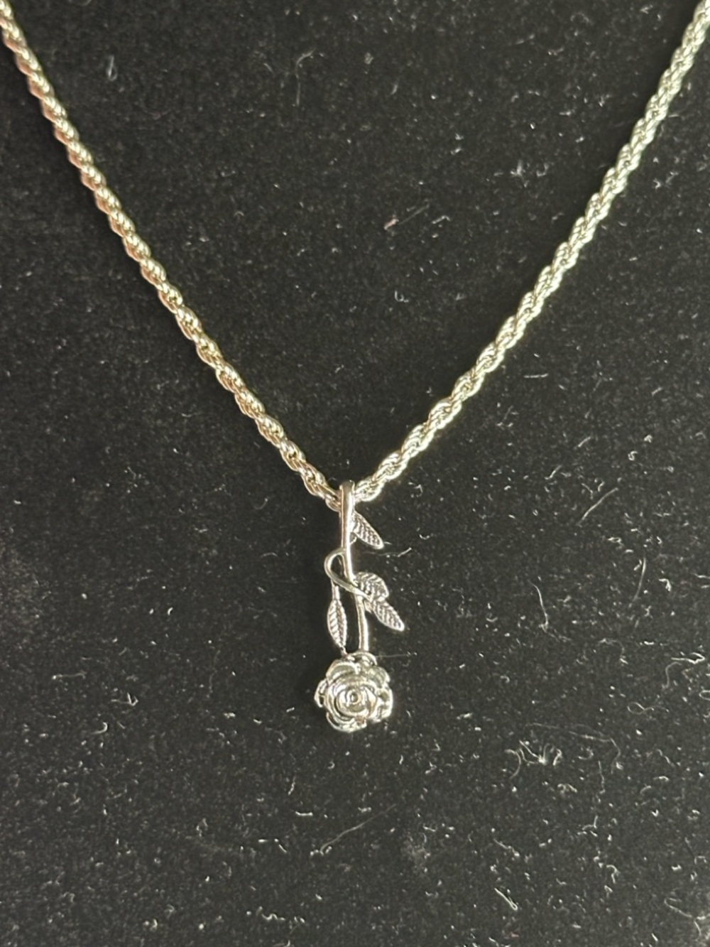 Delicate upside down Rose Pendant Necklace - Ladies hypoallergenic Jewelry - Picture 2 of 2